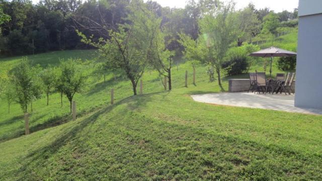 Grajsko Villa Metlika Exterior foto